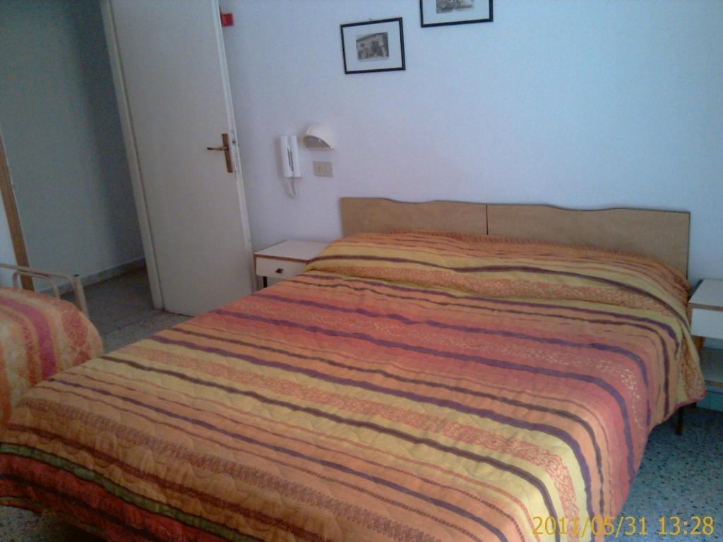 Hotel Leda Rimini Ngoại thất bức ảnh