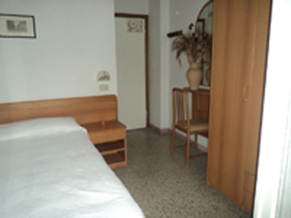 Hotel Leda Rimini Ngoại thất bức ảnh