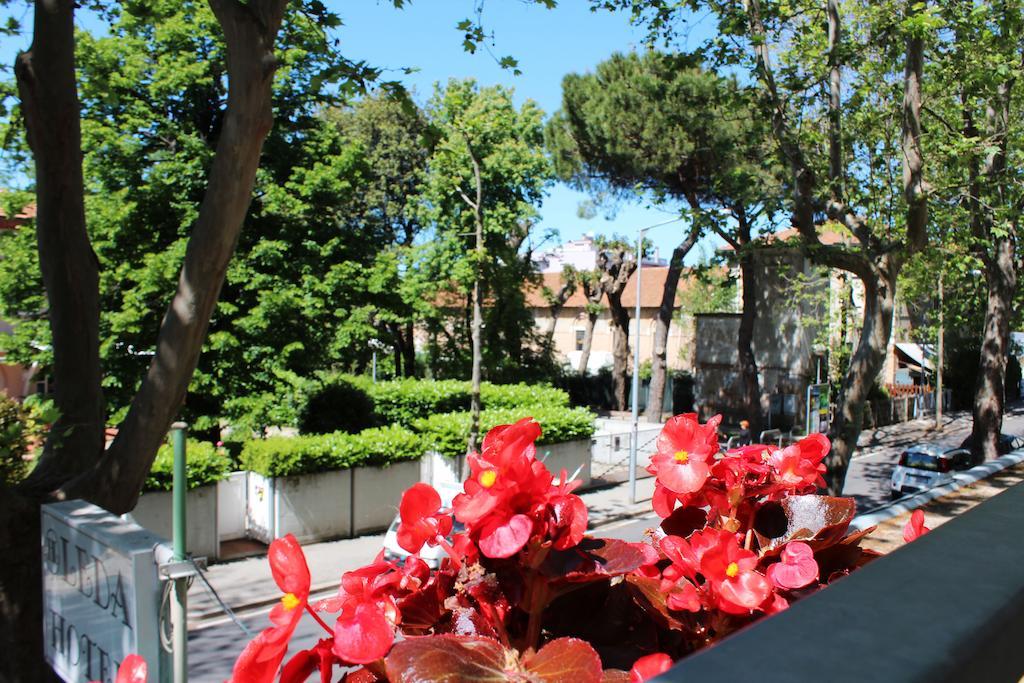 Hotel Leda Rimini Ngoại thất bức ảnh